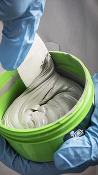 Avoid the Void®: Indium Corporation&rsquo;s Indium8.9HF Solder Paste To Be Featured at SMTAI news photo