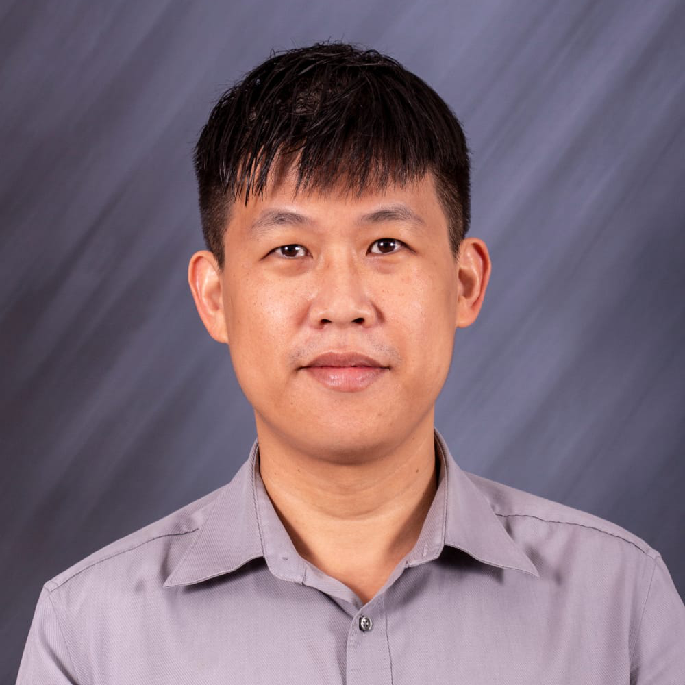 headshot of Jeffrey Tan