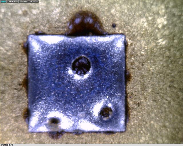 AuSn solder preform tested with flux for braze temperature reflow AuGe AuSi. Poor flux selection result.