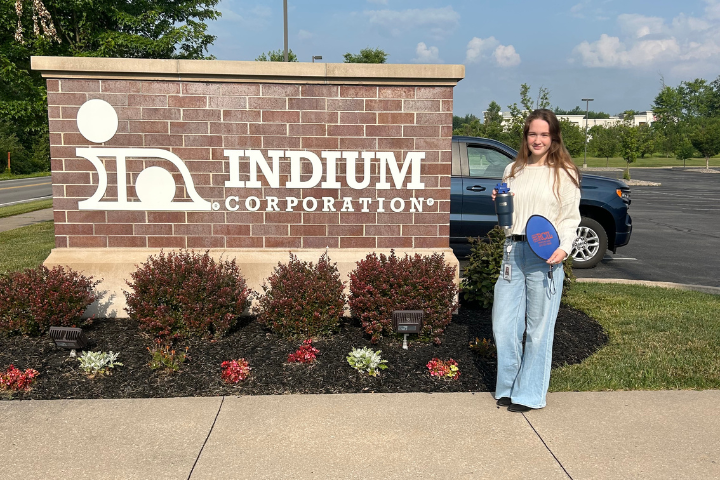Victoria Slocombe, Intern